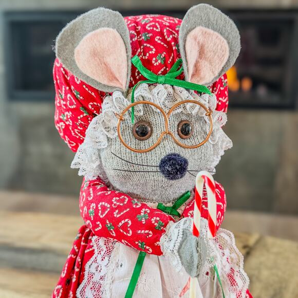 Primitive Folk Art Sock Bottle Christmas Granny Mouse w Bifocals/Candy Cane-12”H - Picture 4 of 9